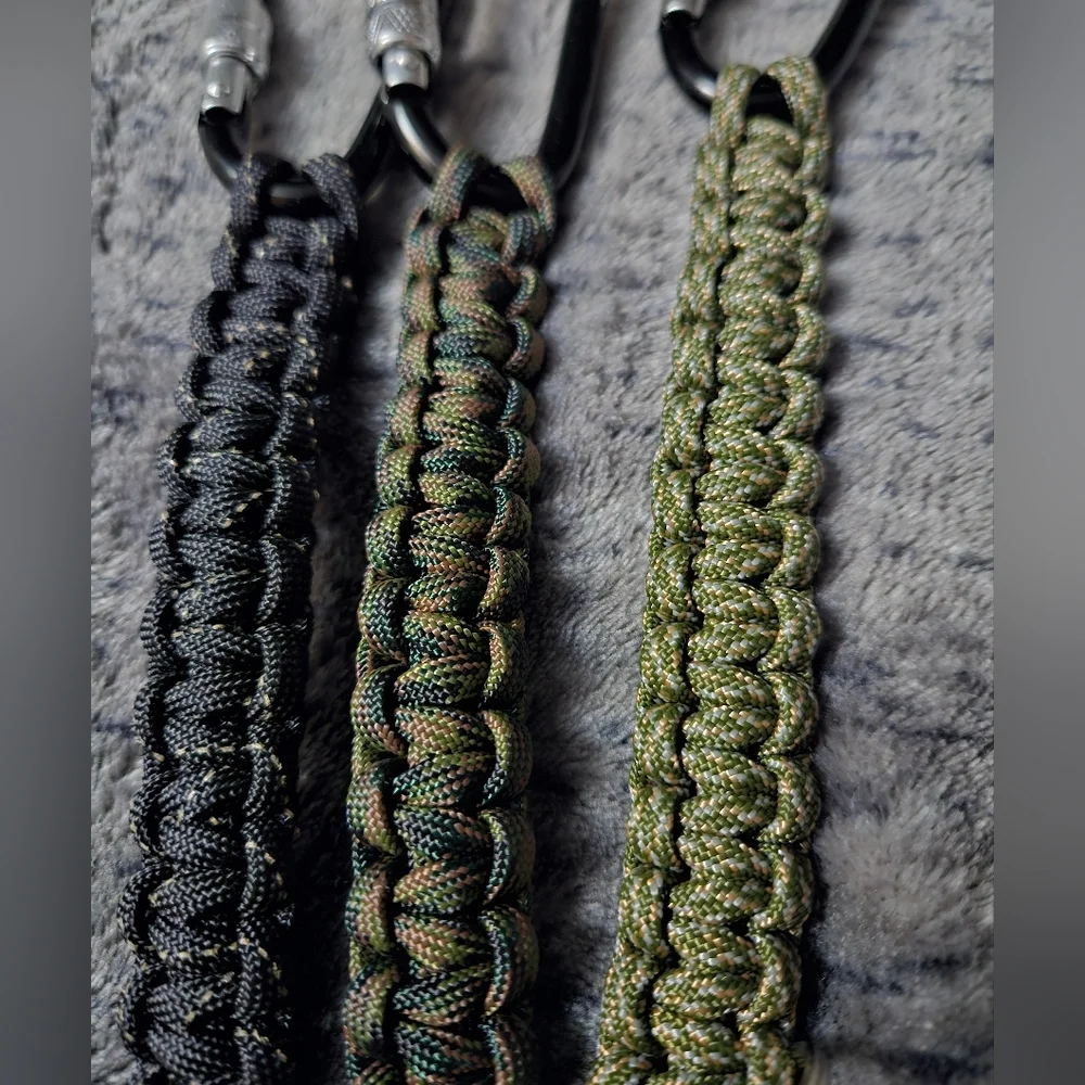 Paracord Camo‎ Keychains With Carabiners